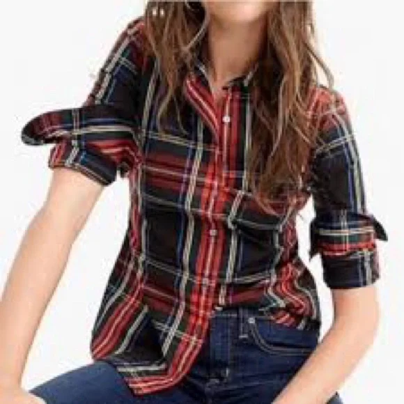 Perfect shirt in Stewart plaid - Picture 3 of 9